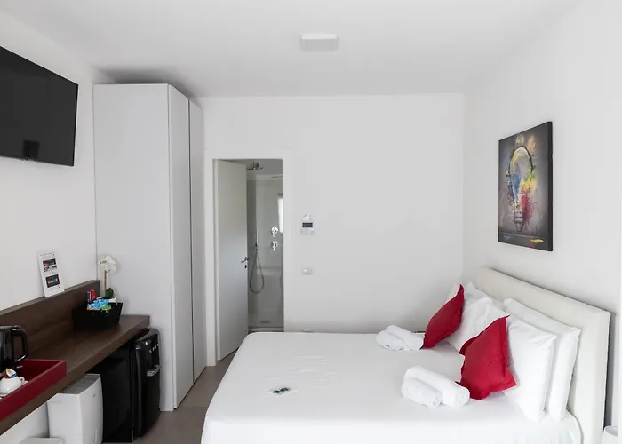 I It Bed & Breakfast 3*